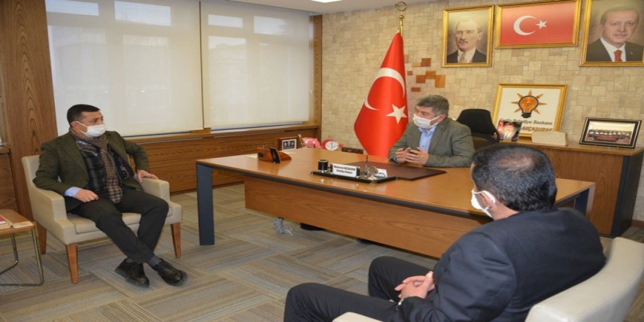 Başkan Akçadurak’a Taziye Ziyareti