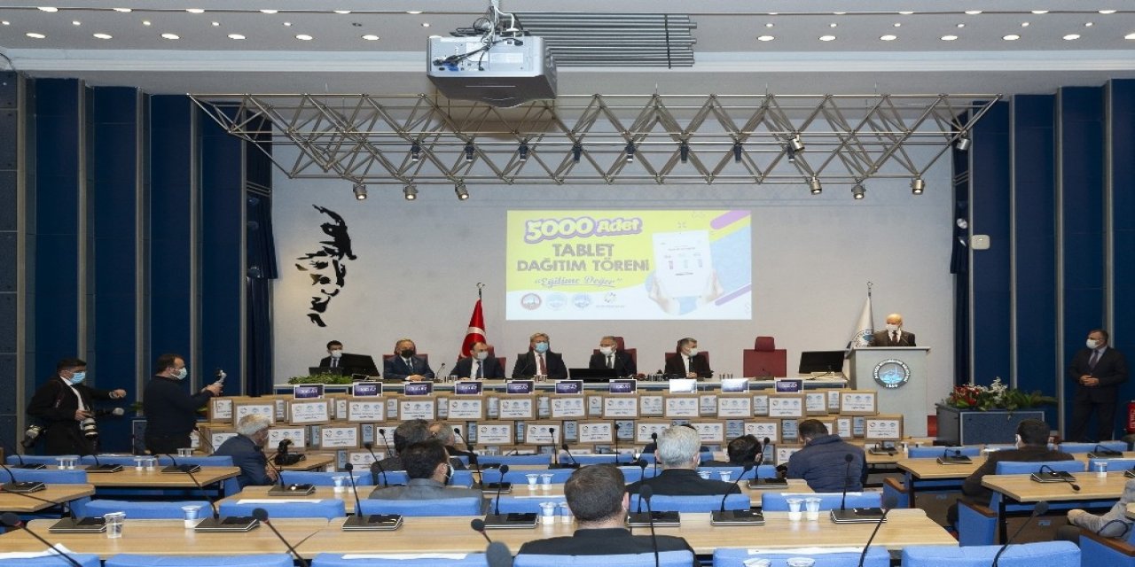 Kayseri Büyükşehir Belediyesi’nden Uzaktan Eğitime Destek