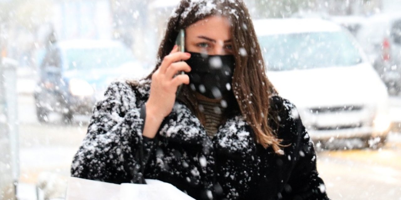 Van’da Yoğun Kar Yağışı