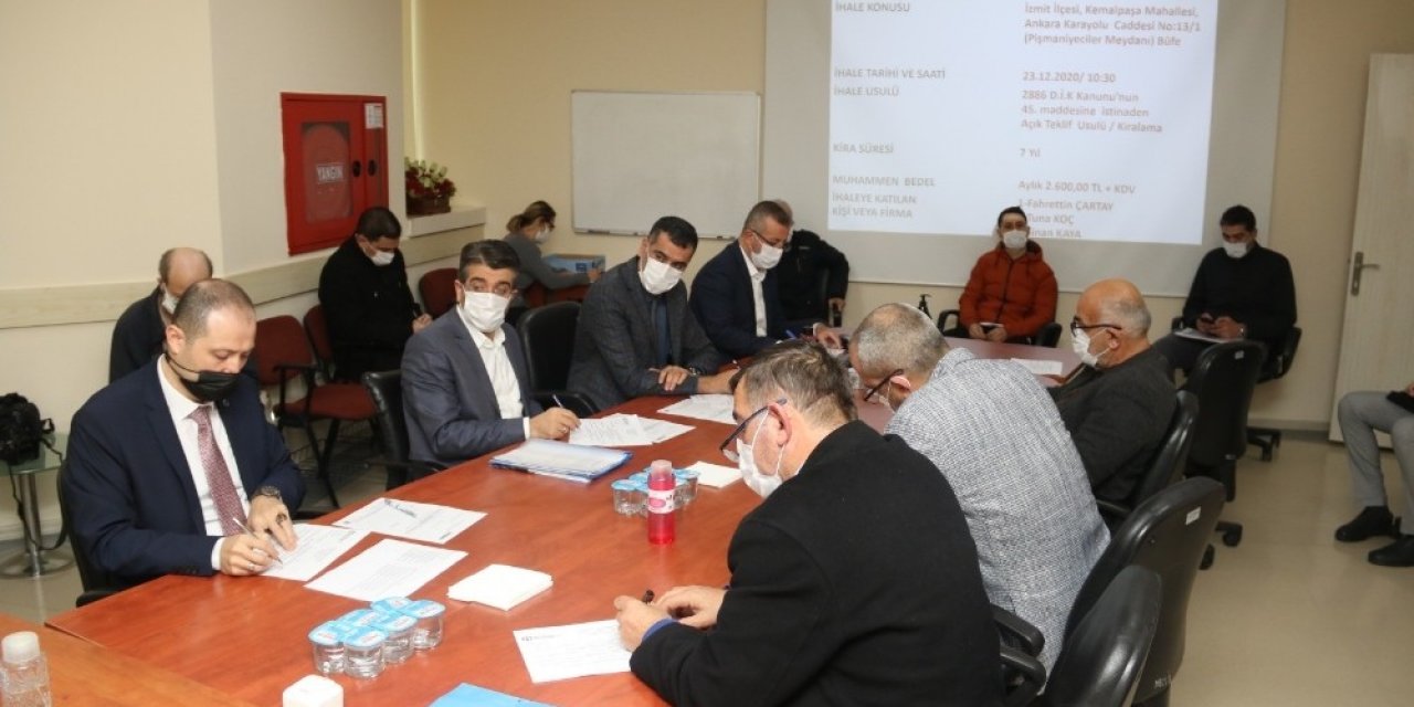 Pişmaniyeciler Meydanı’ndaki Dükkanlar İhaleye Çıktı