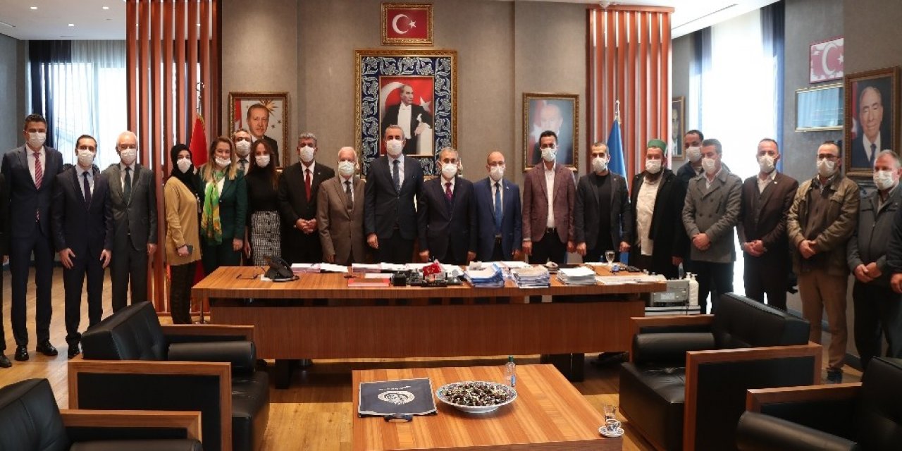 Kütahya Belediyesi’nde En Düşük İşçi Maaşı 3 Bin 200 Tl