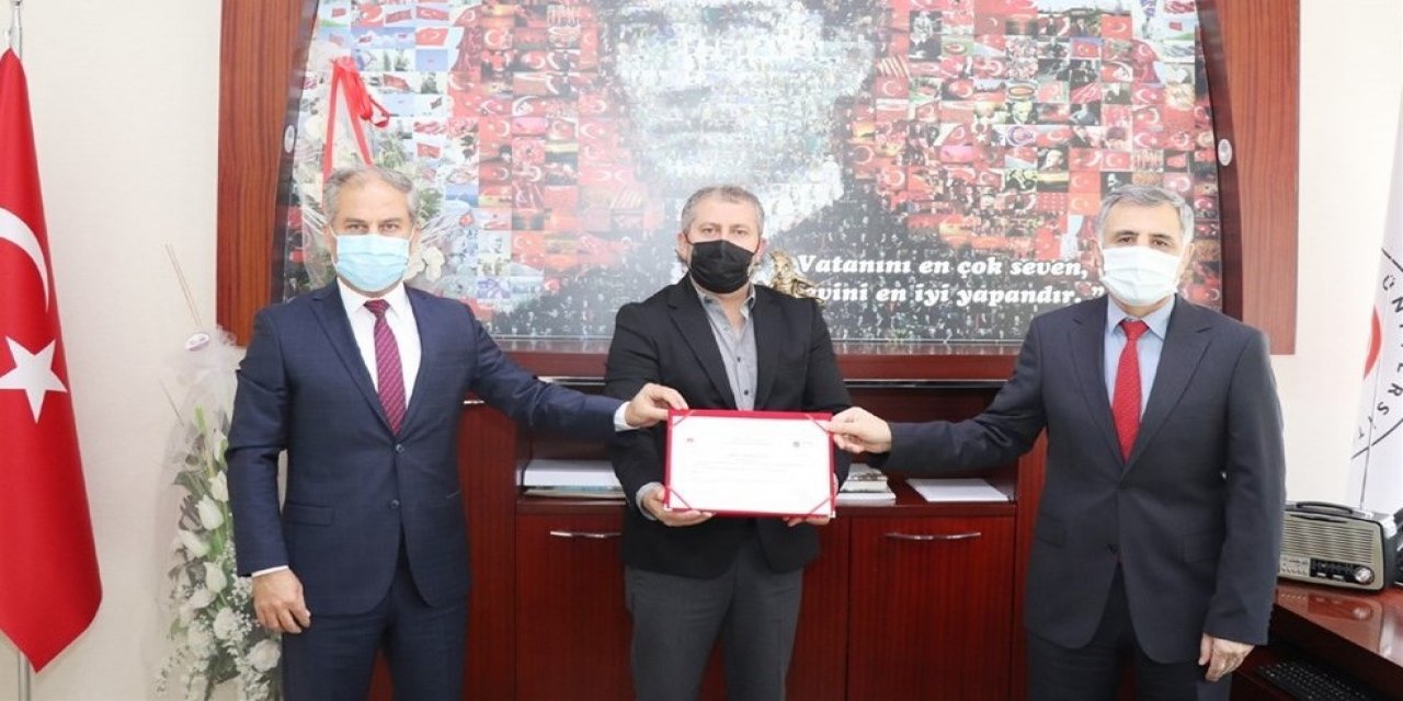 Sabuncuoğlu Şerefeddin Sağlık Hizmetleri Myo’ya Sıfır Atık Yetki Belgesi