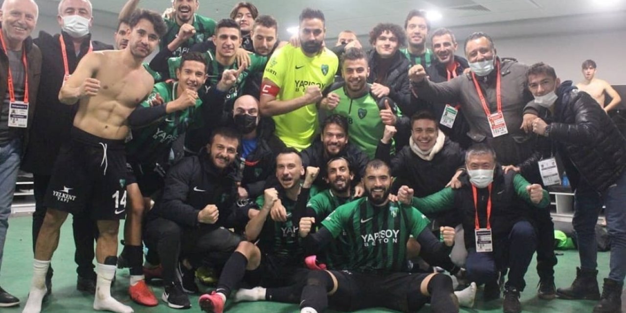 Kocaelispor’da Galibiyet Hüseyin Üzülmez’e Hediye Edildi