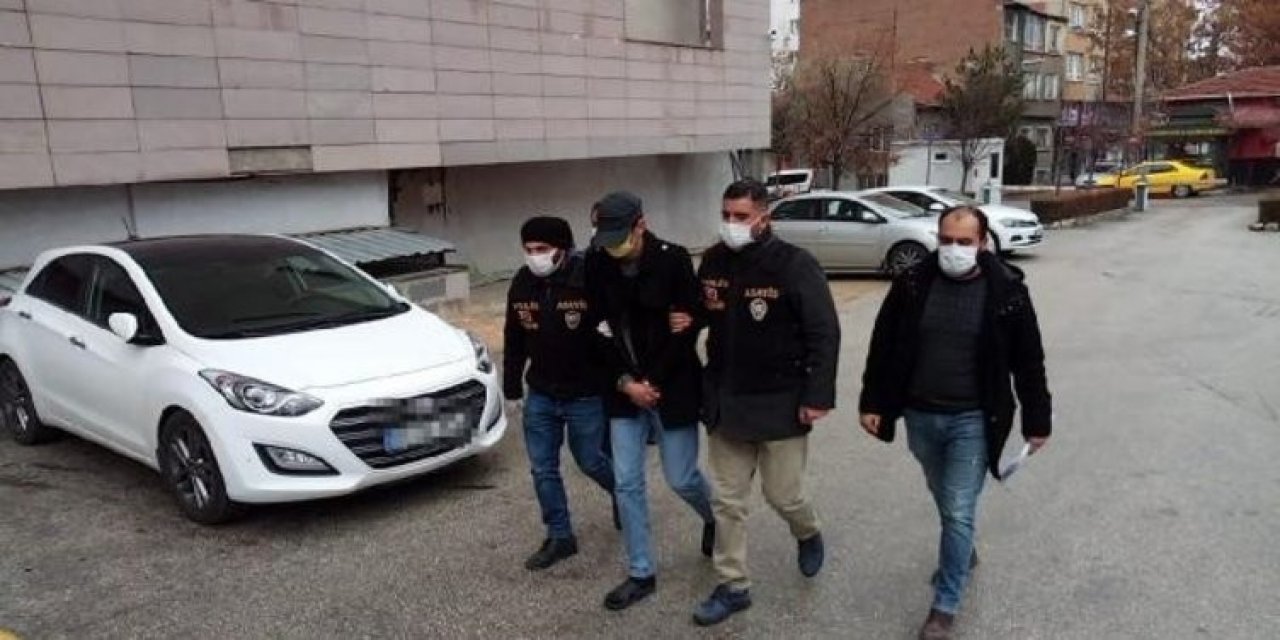 Çaldığı Kamyonla Kaza Yaptıktan Sonra Yakınındaki Evi Soymuş