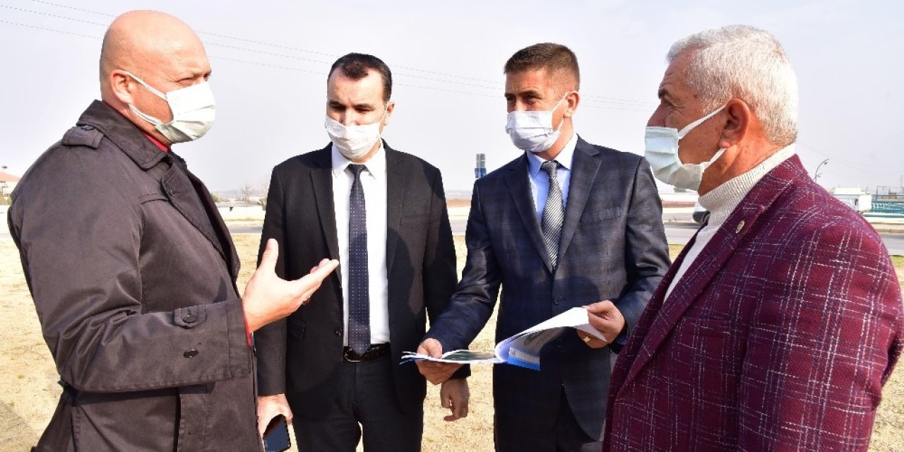 Alaşehir’in Modern Kavşağı Peyzajıyla Da Göz Dolduracak