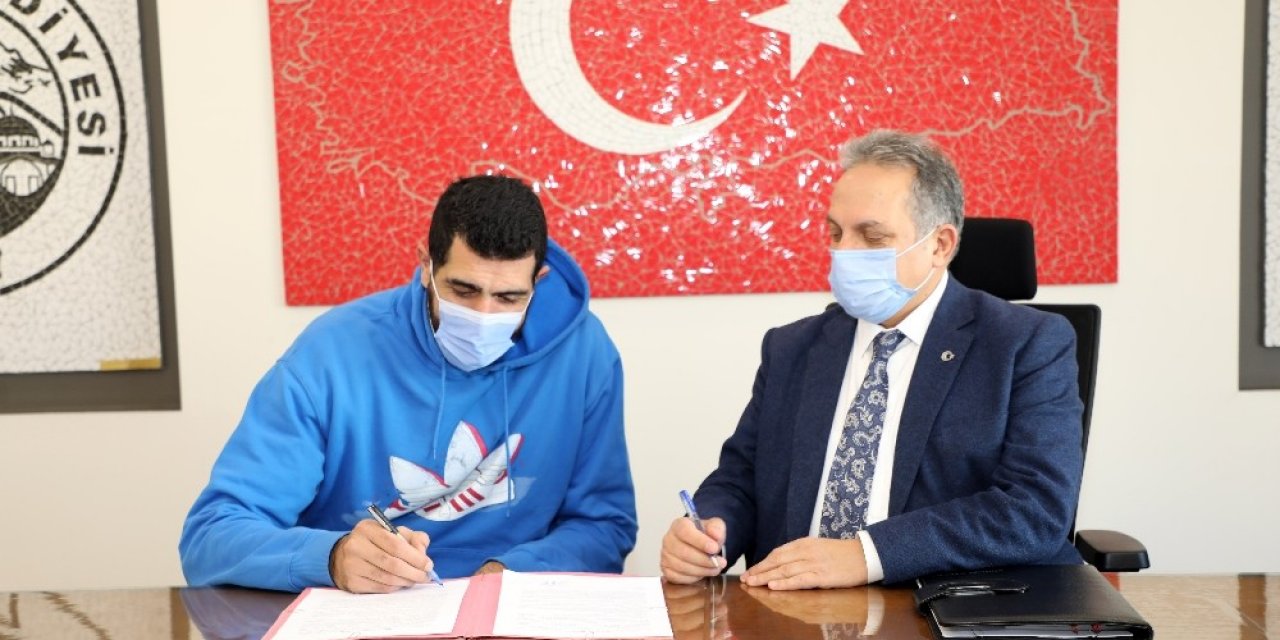 Ünlü Basketbolcu Fatih Solak Talasgücü’nde