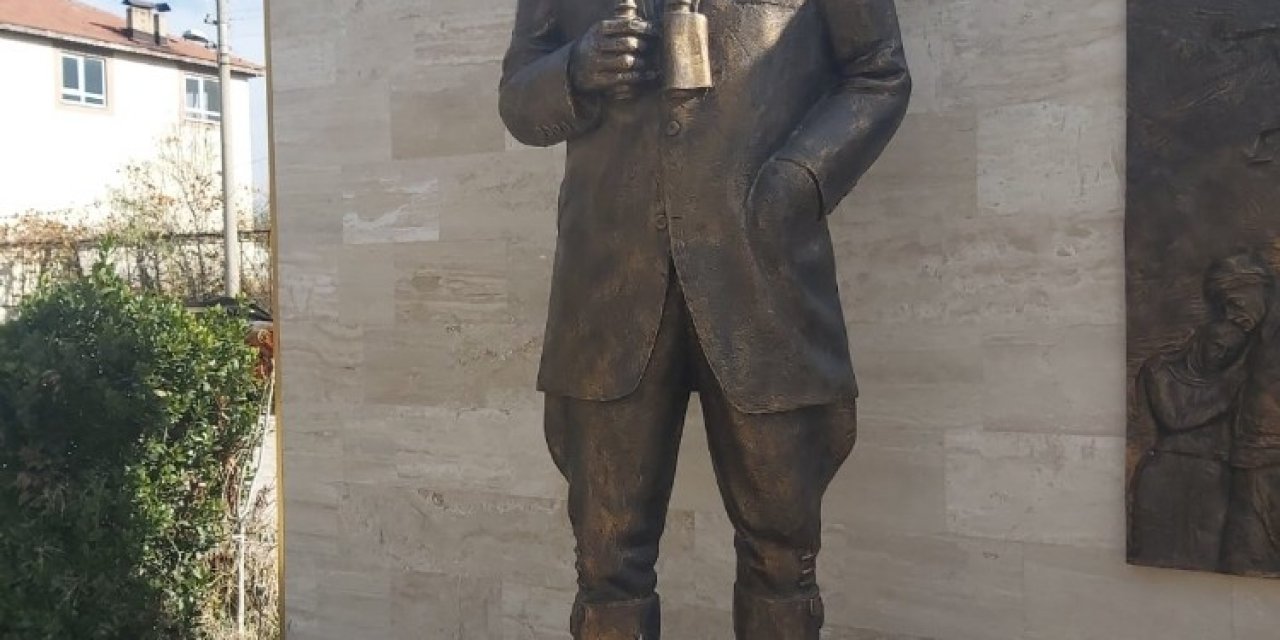 Atatürk Büstlerine Zarar Veren Şüpheli, Gizlendiği Bağ Evinde Yakalandı