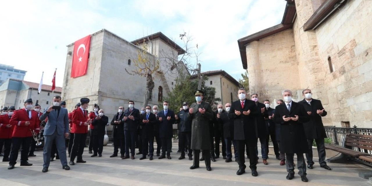 25 Aralık Şahinbey’de 4 Ayrı Noktada Kutlandı