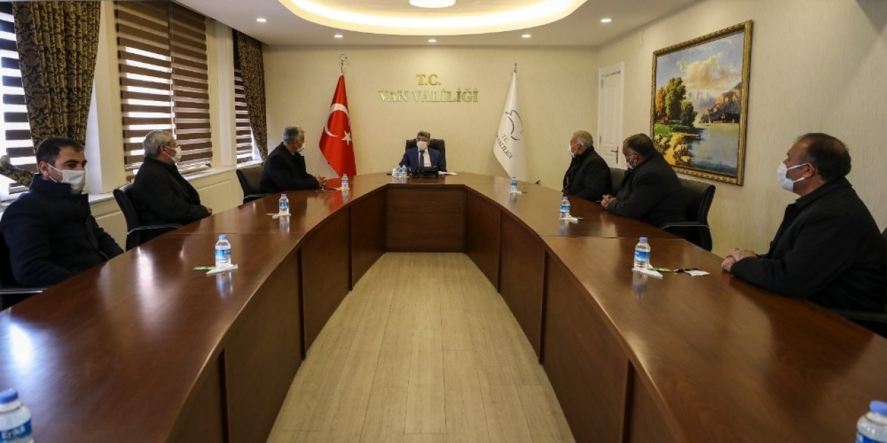 Vali Bilmez, Muhtarların Sorunlarını Dinledi