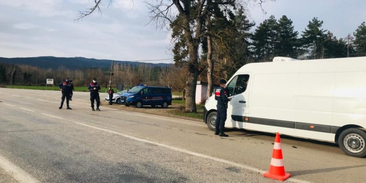 Jandarma Ekiplerinden Trafik Denetimi