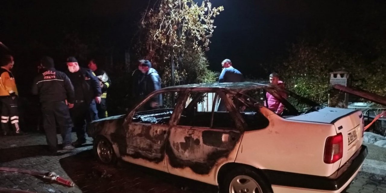 Köyceğiz’de Araç Yangını