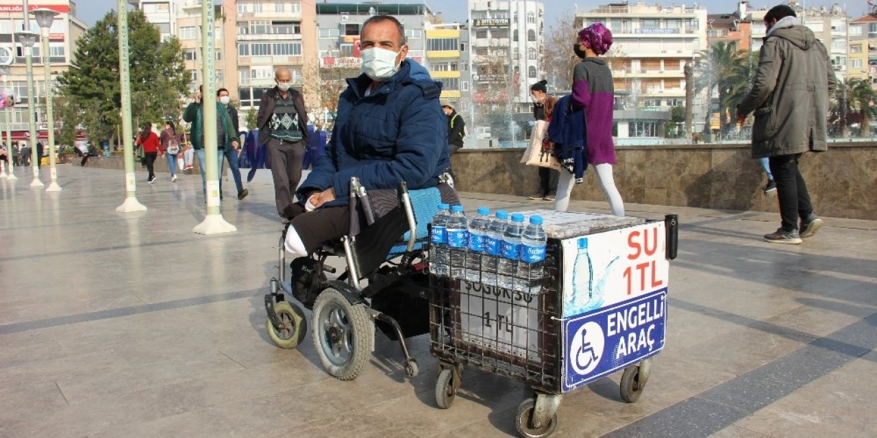 Protez Bacak İçin Su Satıyor