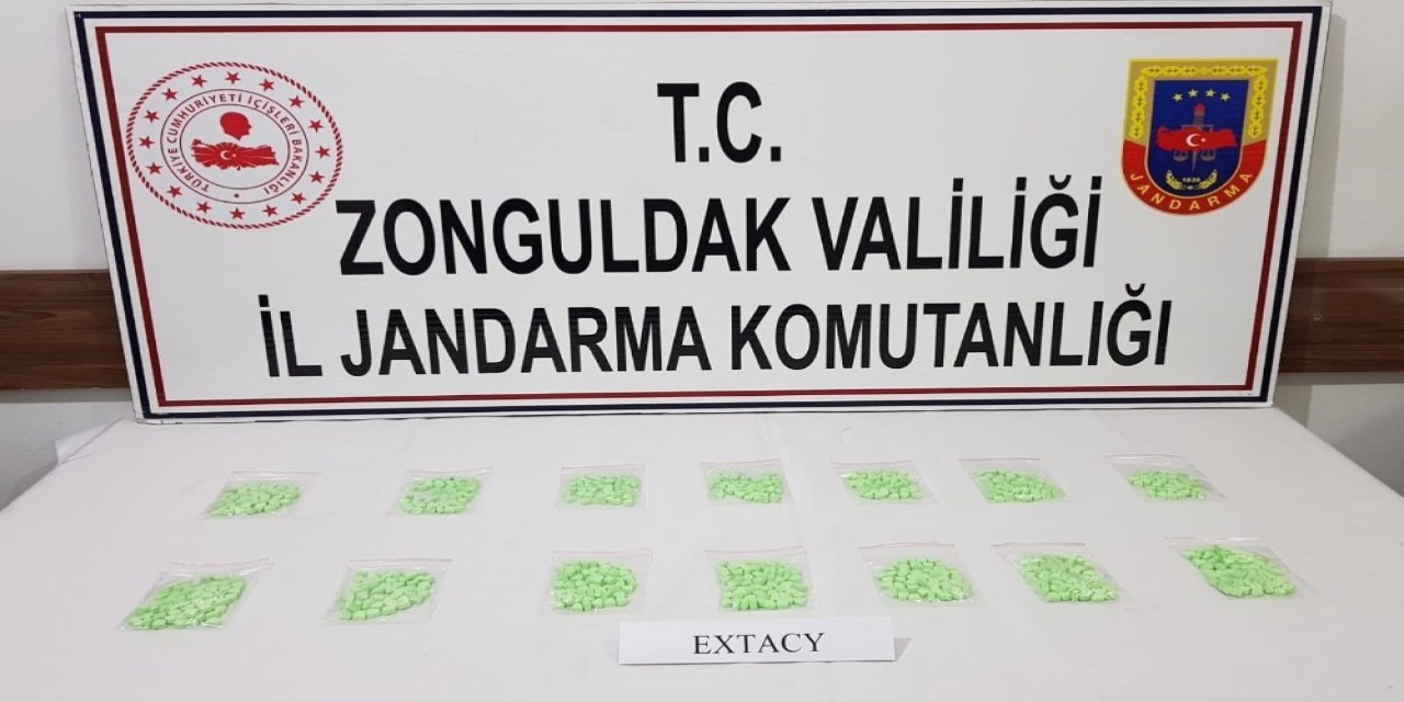 Jandarmadan Uyuşturucu Operasyonu: 2 Gözaltı