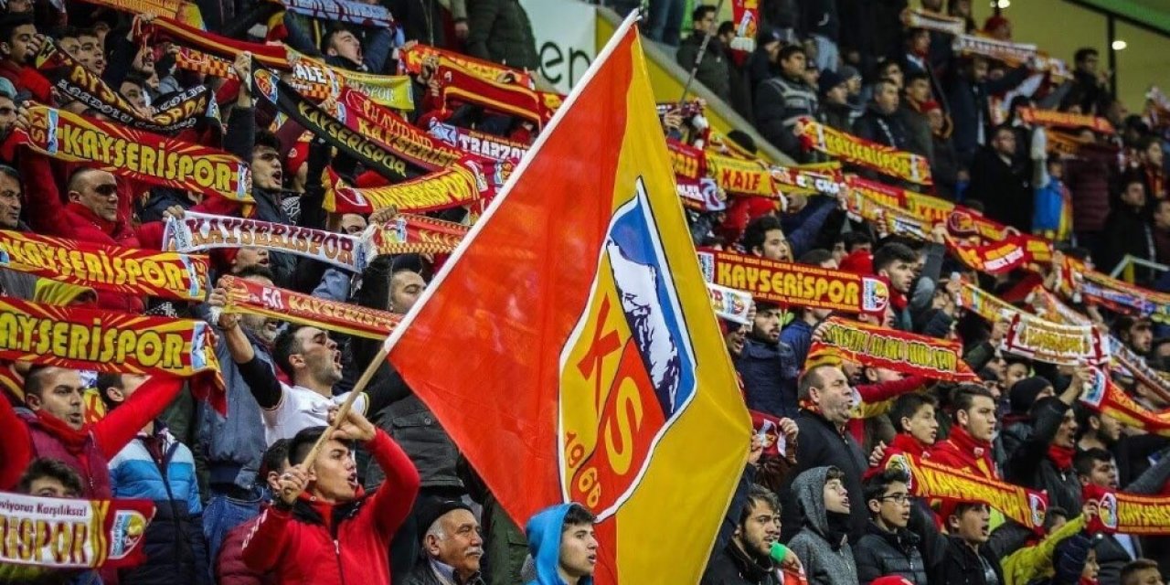Kayserispor Taraftarından Futbolculara Uyarı