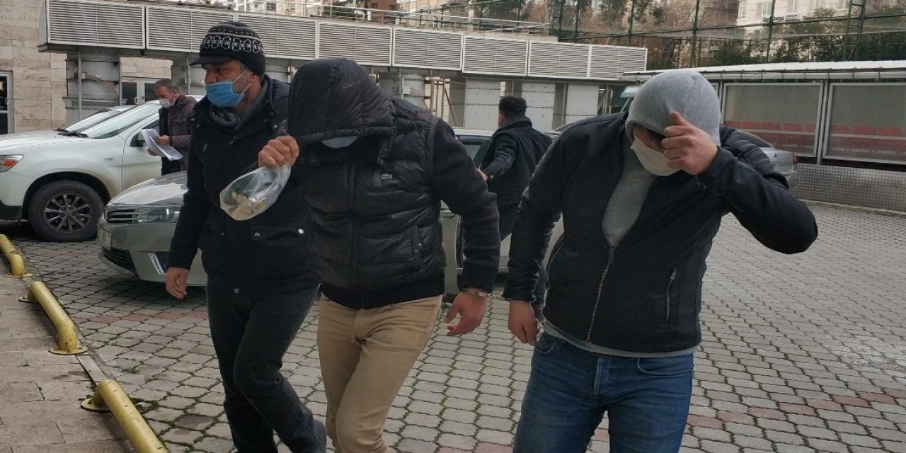 Samsun’da Uyuşturucudan 4 Kişi Adliyede