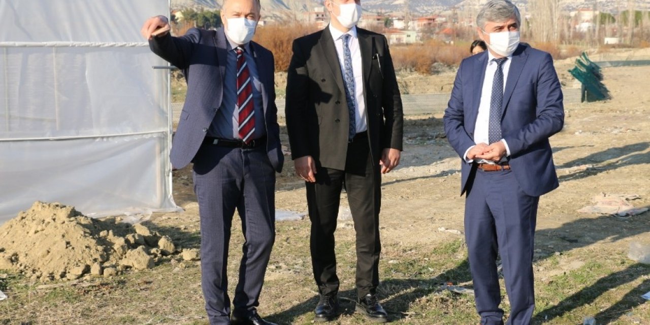 Selendi’nin 78. Serası Da Tamamlandı