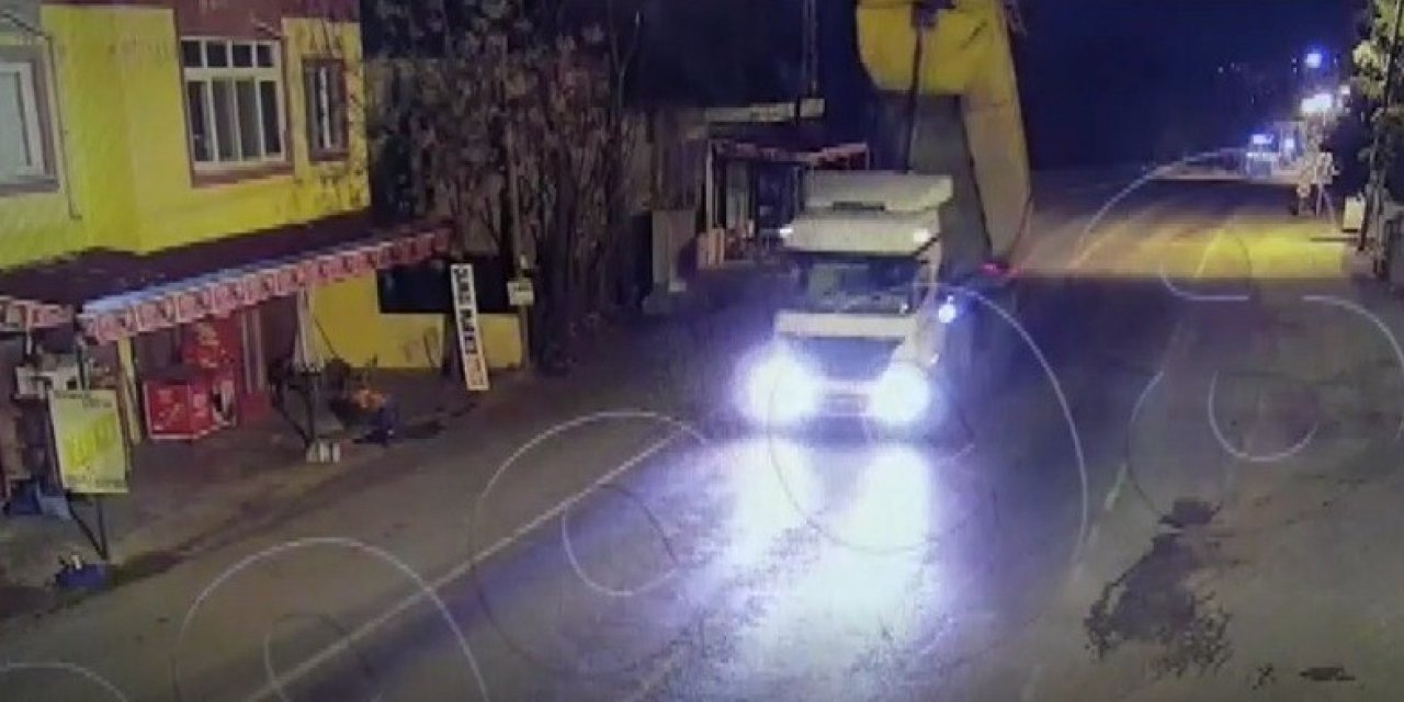 Kaza Yerinden Kaçan Tır Sürücüsü Yakalandı