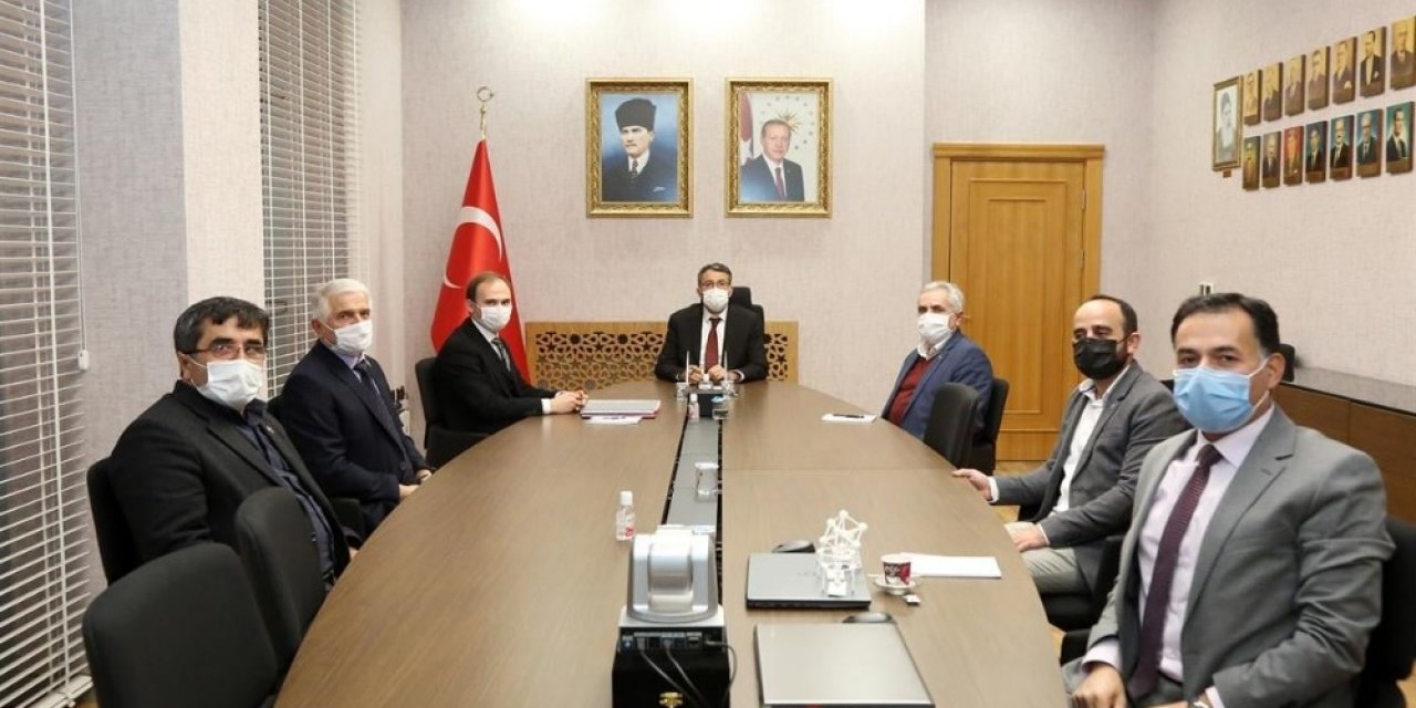 Dumlupınar Heyetinden Vali Ali Çelik’e “teşekkür” Ziyareti