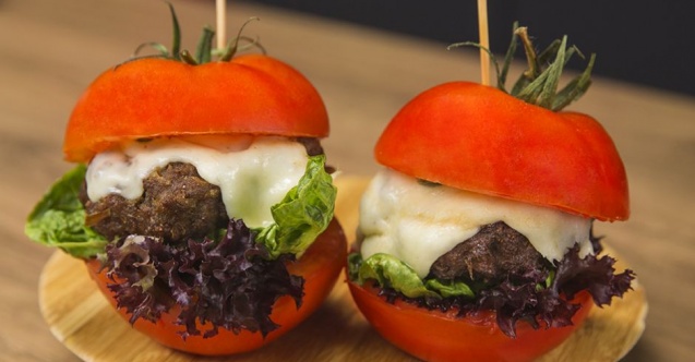 Doğal Domates Burger Yemek Tarifi