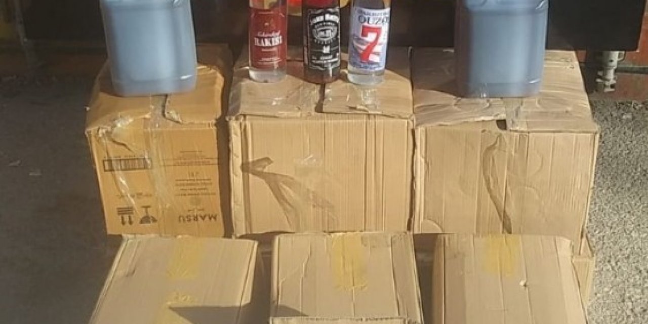 Gaziantep’te 111 Şişe Sahte Alkol Ve 90 Litre Dökme İçki Yakalandı