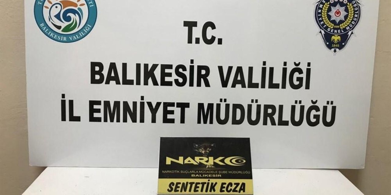 Balıkesir’de 8 Kişiye Uyuşturucu Operasyonu; 2 Kişi Tutuklandı