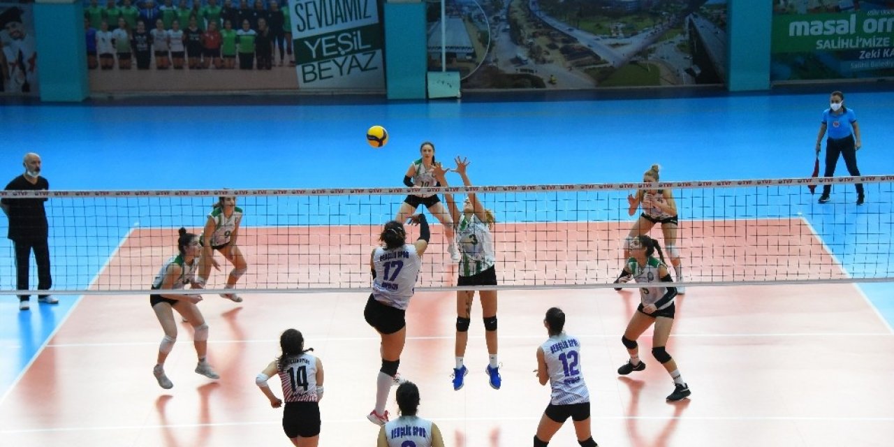 Salihli’nin Sultanları 2. Yarıya Galibiyetle Başladı