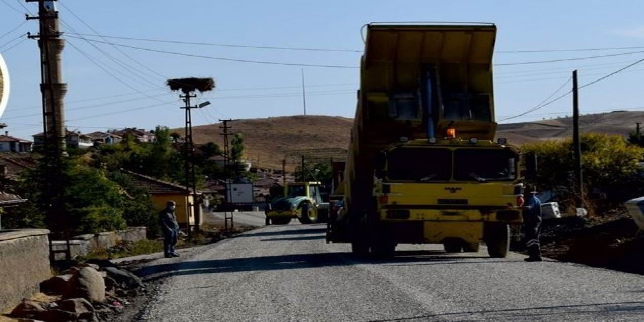 Kırşehir İl Özel İdaresi, 2020 Yılında Köy Yolları İçin 13 Milyon Lira Harcama Yaptı