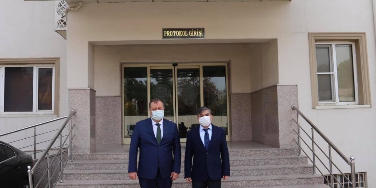 Başkan Ramazan’dan İade-i Ziyaretlerde Bulundu