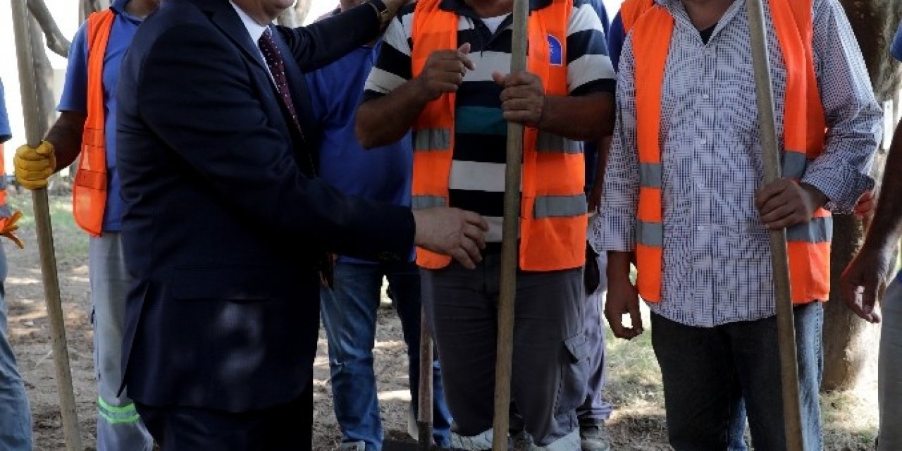 Antalya Büyükşehir Belediyesi’nde Asgari Ücret 3 Bin 100 Lira Oldu