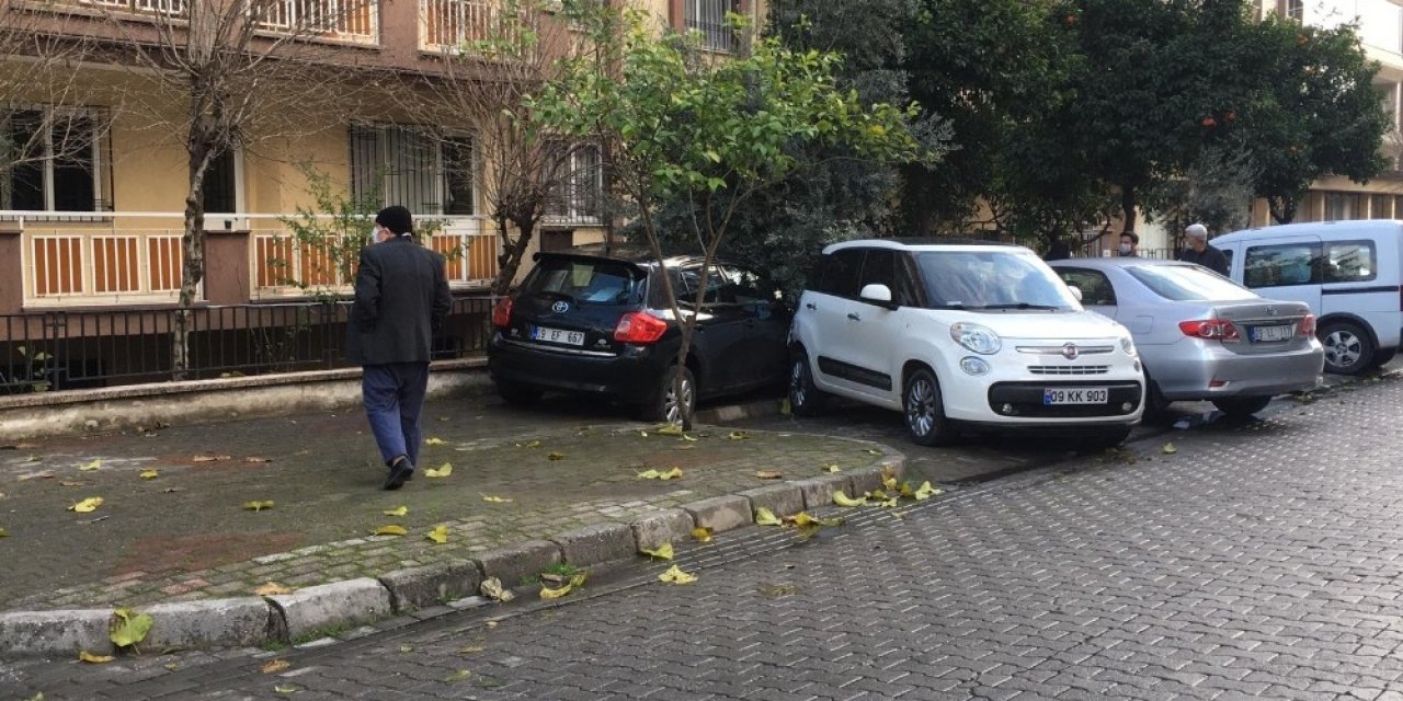 Fren Yerine Gaza Bastı, Ortalık Karıştı