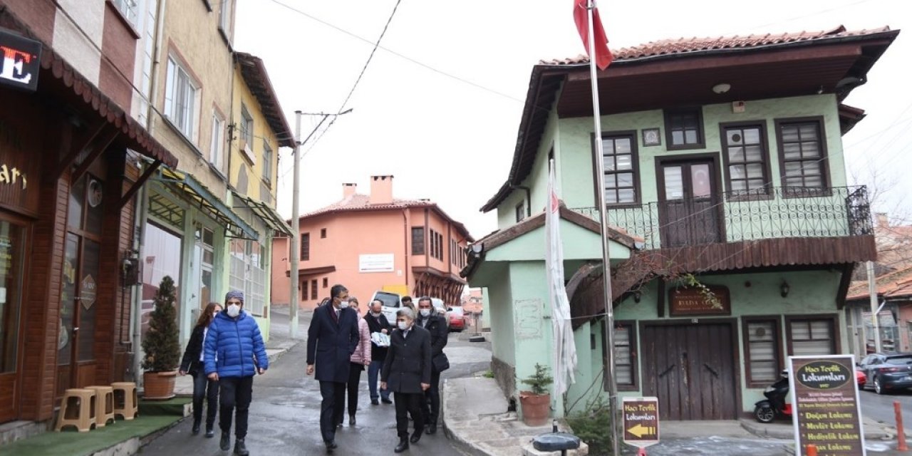 "tarihi Zenginliğimiz Şehrimize Hareket Katmalı"