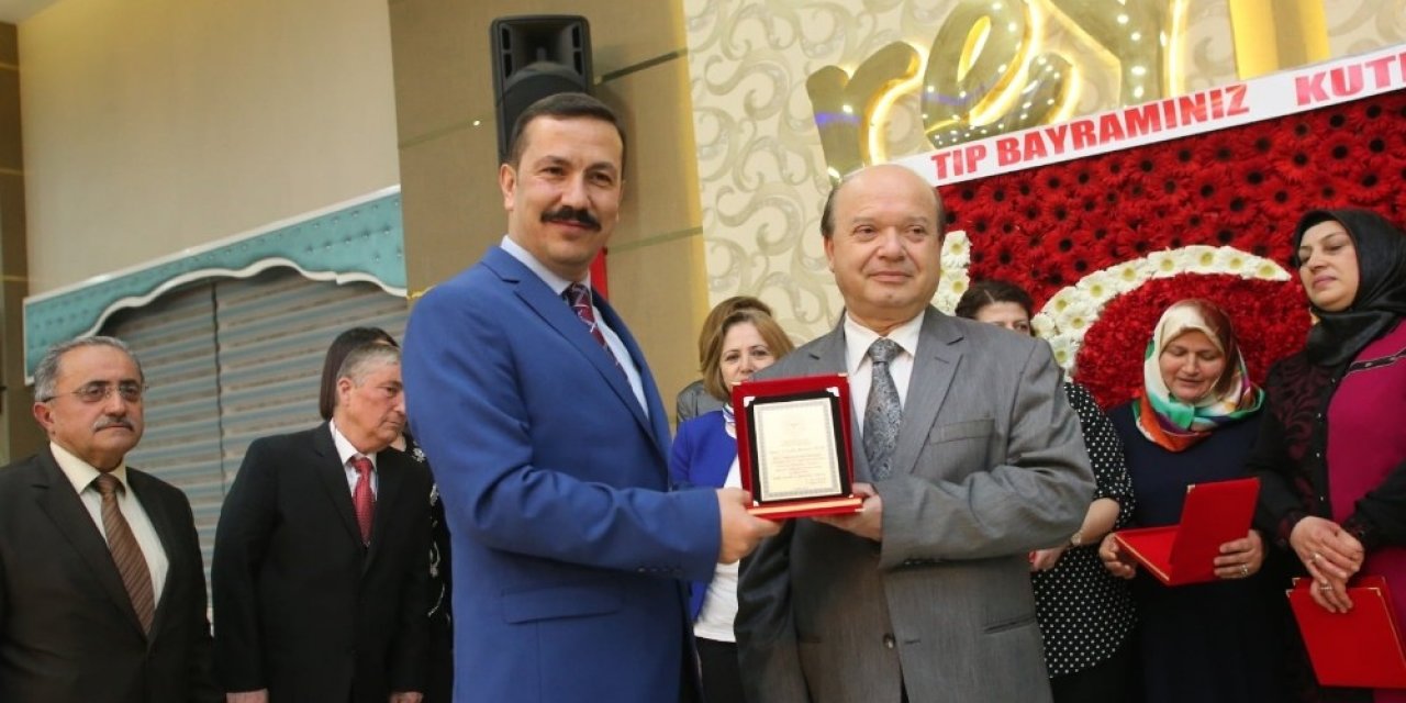 Amasya’da Nöroloji Uzmanı Doktor Mustafa Yiğit, Korona Virüse Yenik Düştü
