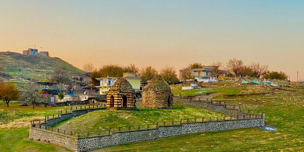 16. Yüzyılda Yapılan Kasım Bey Kümbetleri Restore Ediliyor