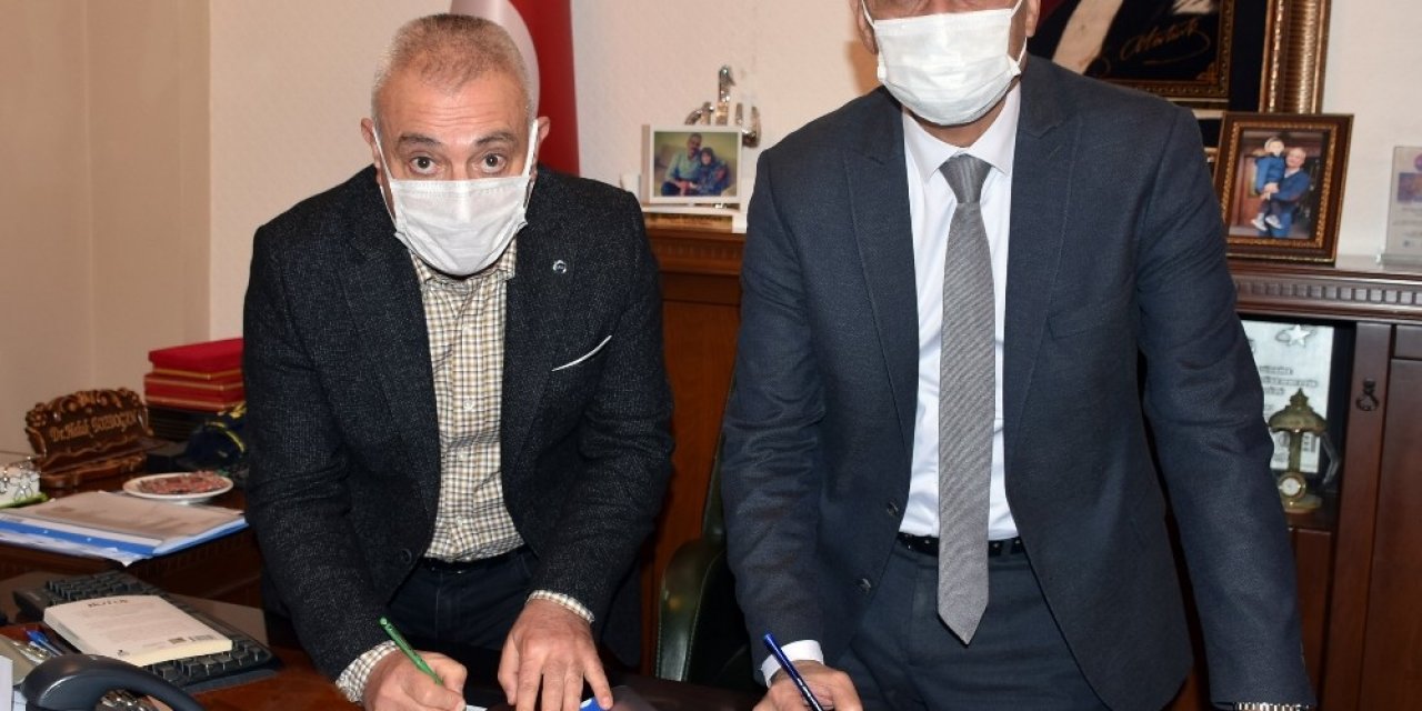 Tarsus Belediyesinde En Düşük İşçi Maaşı 3 Bin 500 Lira Oldu