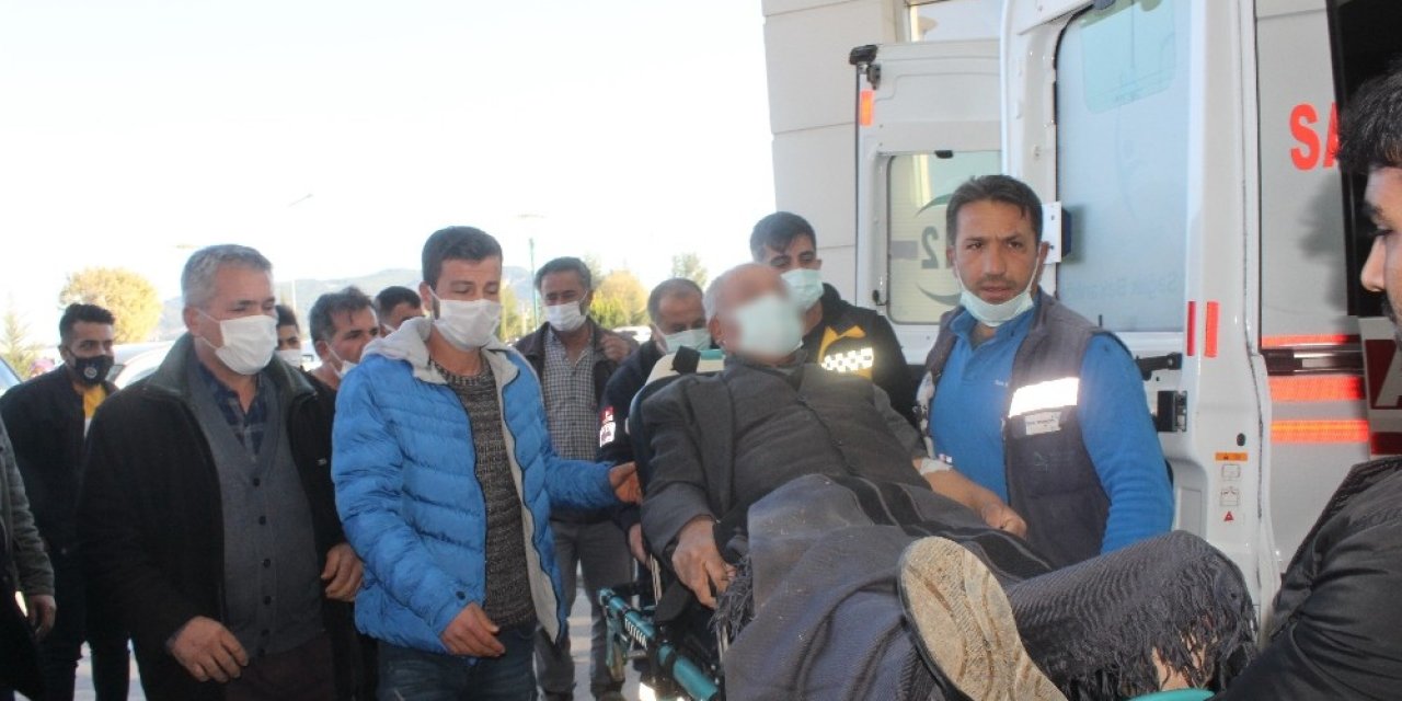 Alacak Verecek Kavgasında Silahlar Konuştu: 3 Yaralı