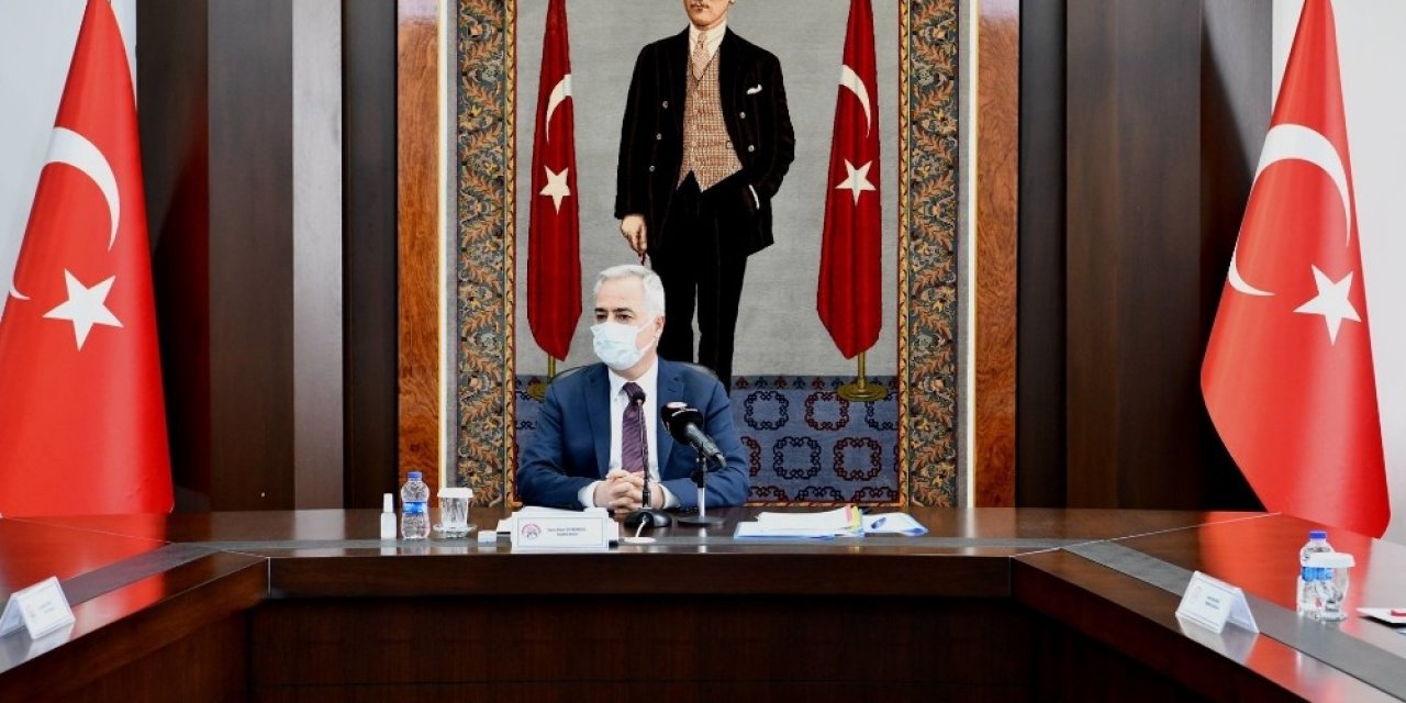 Isparta Valisi Seymenoğlu’ndan Kaymakamlara ‘soğukta Sokakta Kimse Kalmayacak’ Talimatı