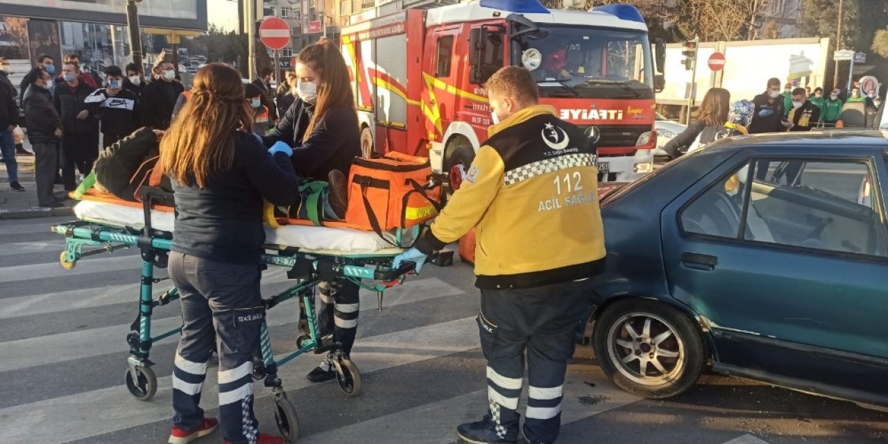 Başkent’te Ambulans Kazası: 4 Yaralı