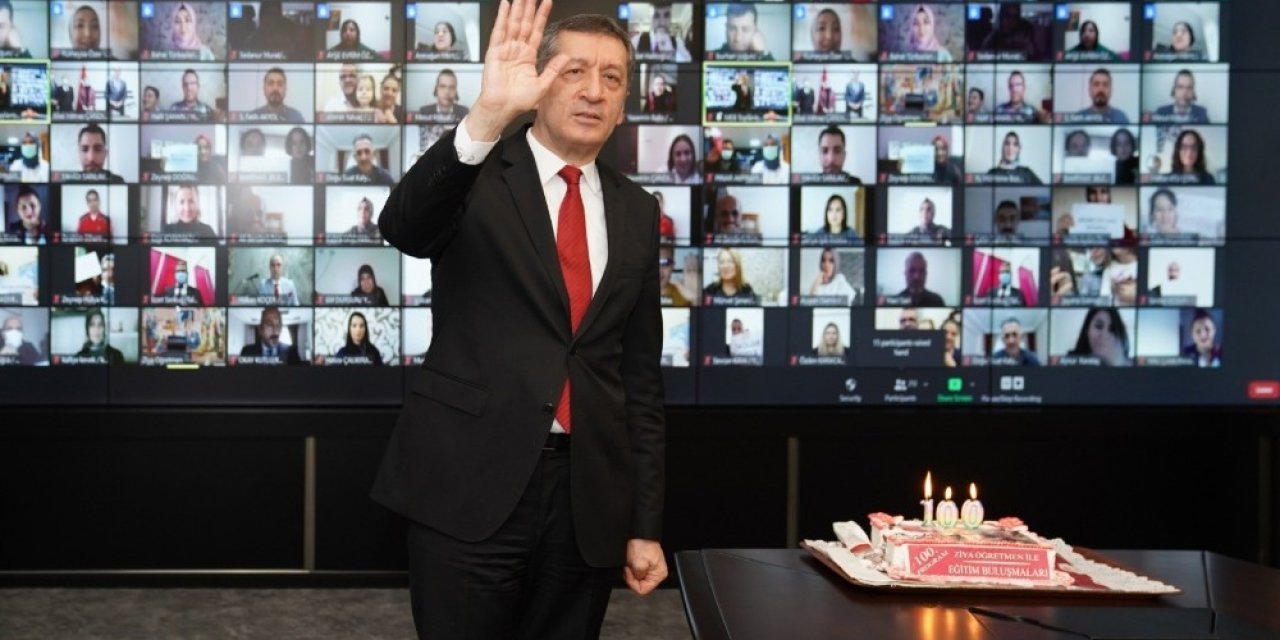Ziya Öğretmen İle Eğitim Buluşmaları’nın 100.’sü Kayseri’de Yapıldı