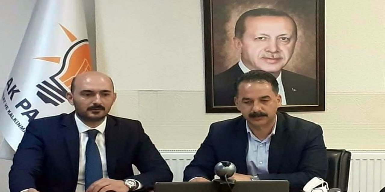 Ak Parti Erzincan İl Başkanı Şireci Ve İlçe Başkanı Bulut’tan Yeni Yıl Mesajı
