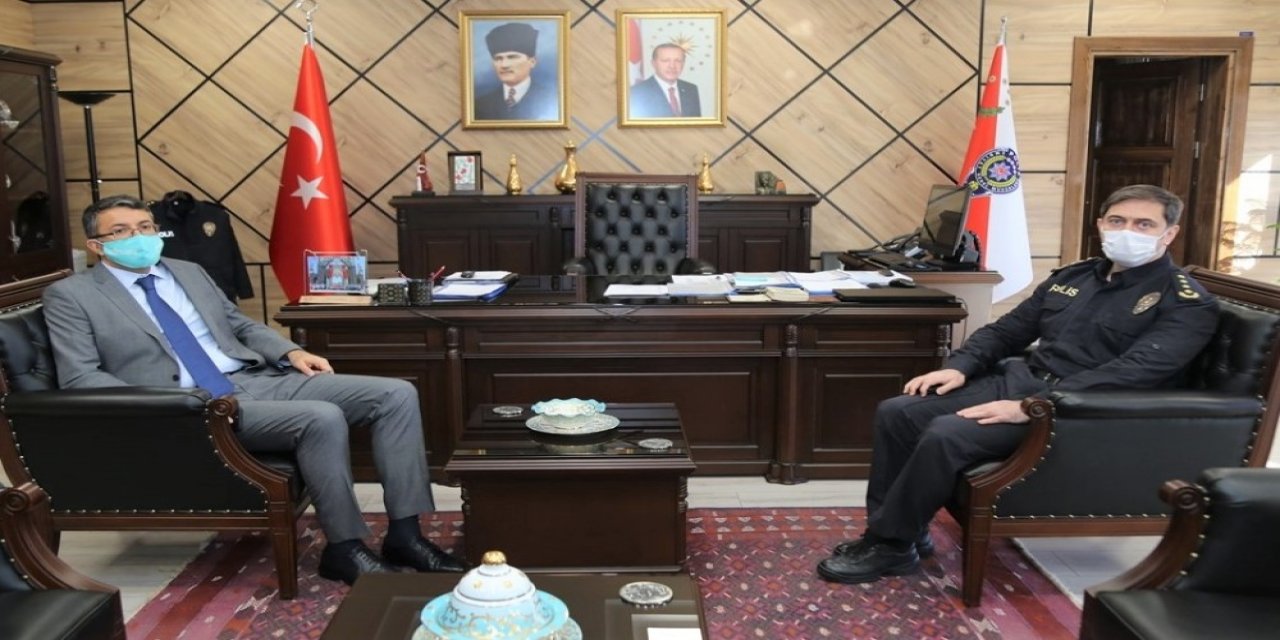 Vali Çelik, Müdür Necmettin Koç’tan Yılbaşı Tedbir Ve Çalışmaları Hakkında Bilgiler Aldı