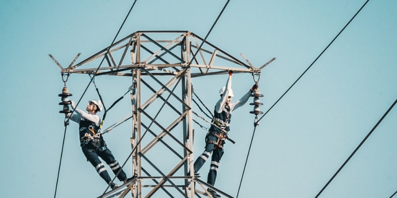 Enerji Kahramanları Yılbaşında Ve Kısıtlamada Göreve Hazır
