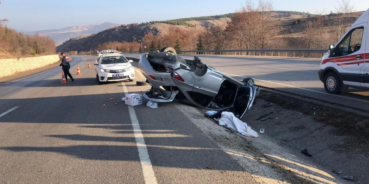 Kontrolden Çıkan Otomobil Takla Attı: 1 Yaralı