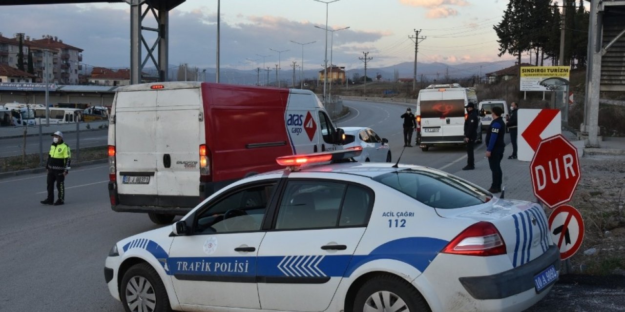 Sındırgı’da Yeni Yıl Öncesi Huzur Ve Güven Denetimleri