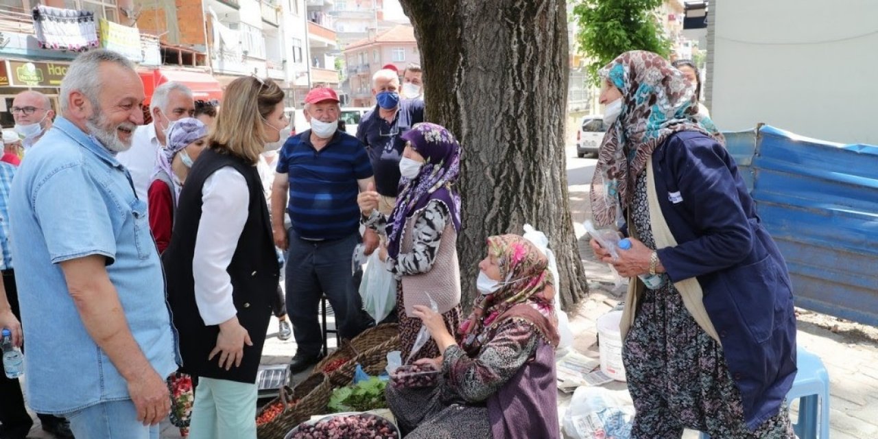 İzmit Çarşısı’na Başvuru Yağmuru