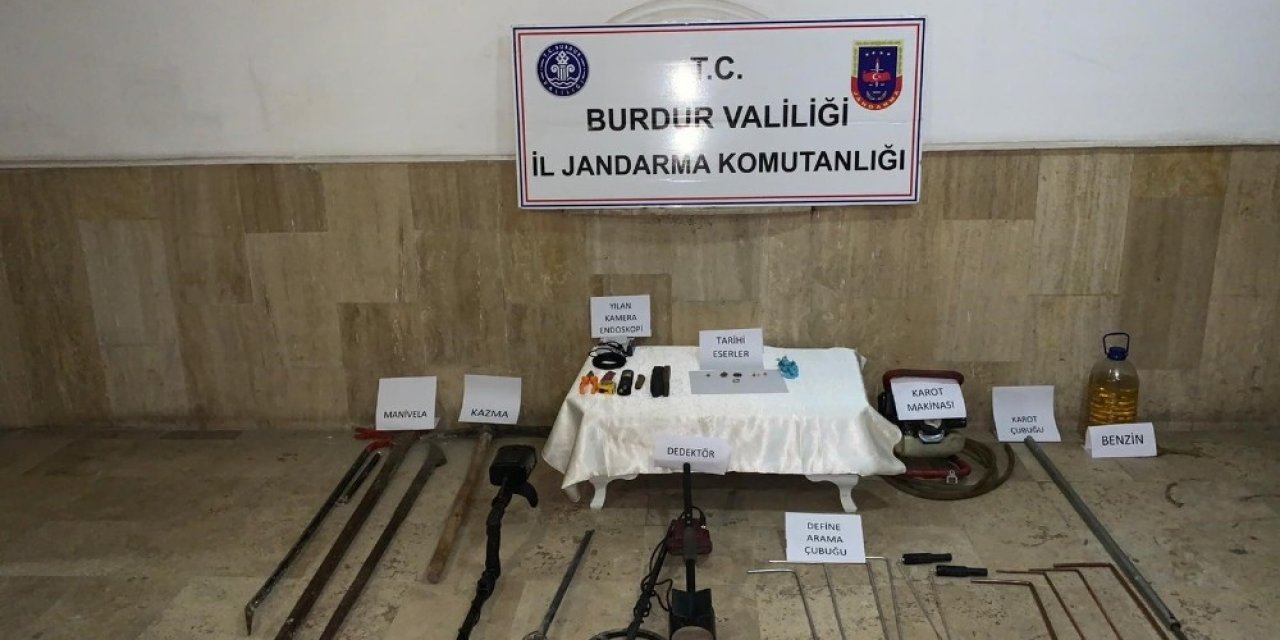 Jandarma Ekiplerinden Definecilere Suçüstü