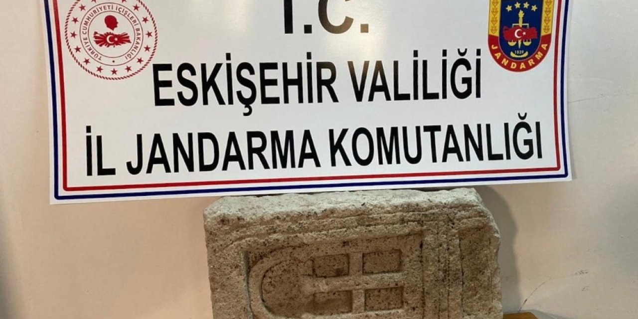 Tarihi Eser Kaçakçılarına Operasyon: 2 Gözaltı
