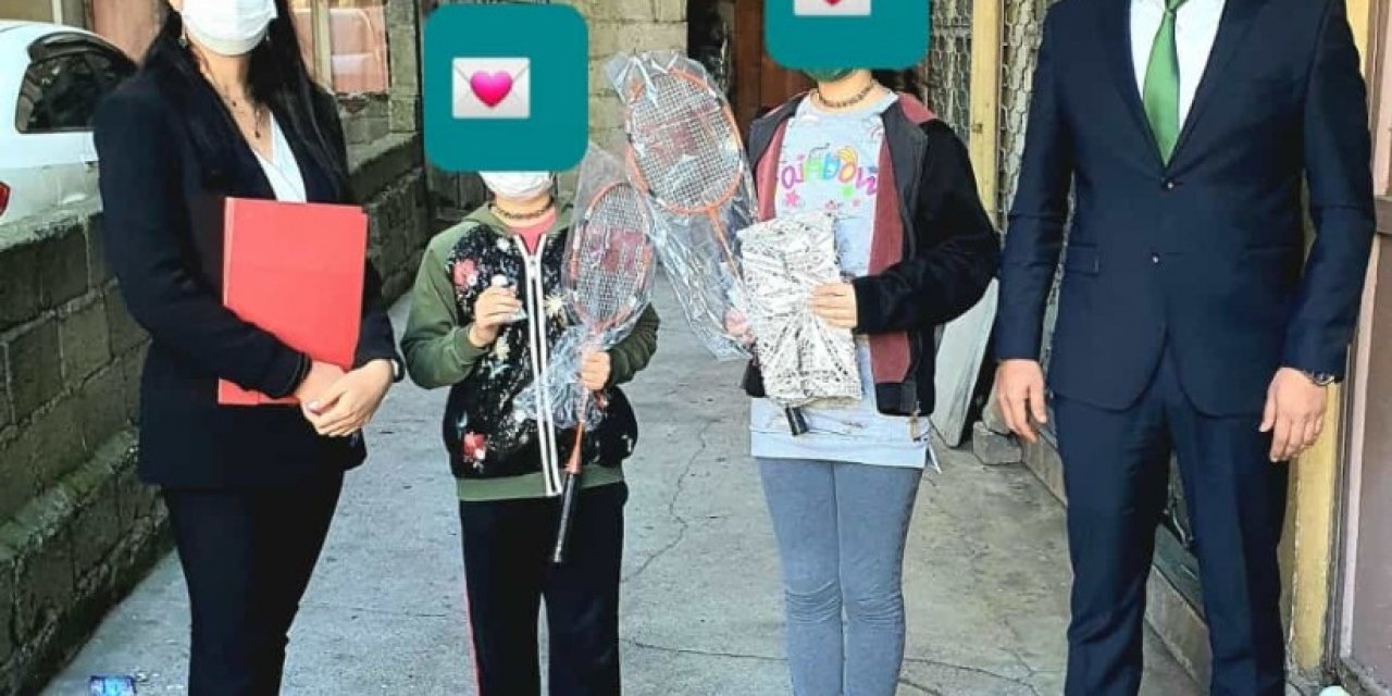 Sosyal Hizmetlerden Dezavantajlı Çocuklara Hediye Yağdı