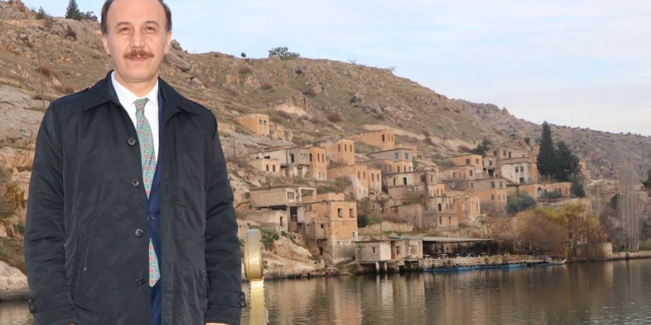 Şanlıurfa Valisi Ve Belediye Başkanlarından Yeni Yıl Kutlaması