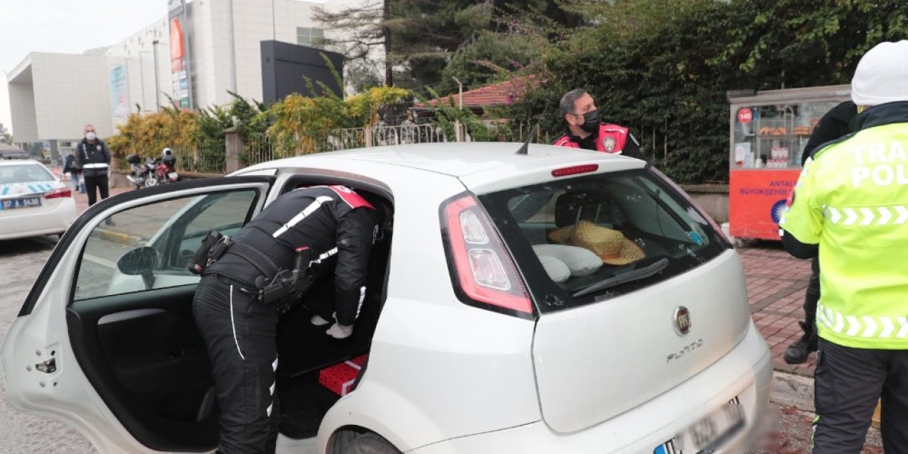 Antalya’da, Türkiye Güven Ve Huzur Uygulaması