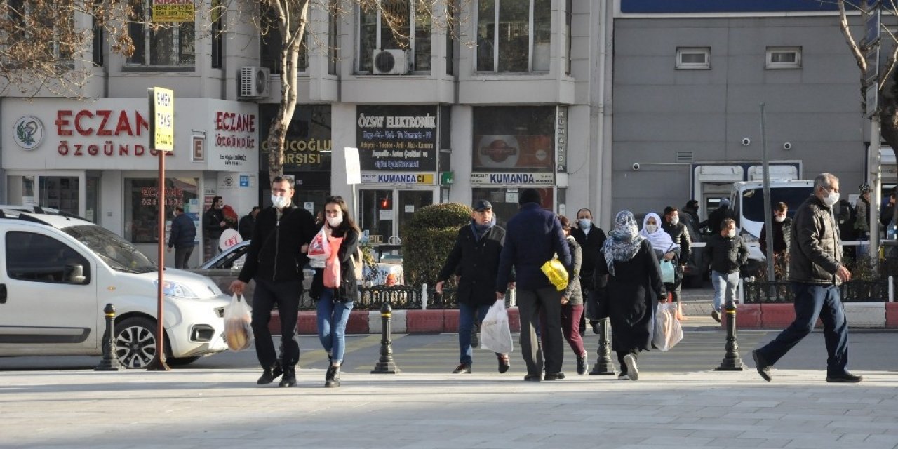 Kısıtlama Öncesi Afyonkarahisar’da Ürküten Manzara